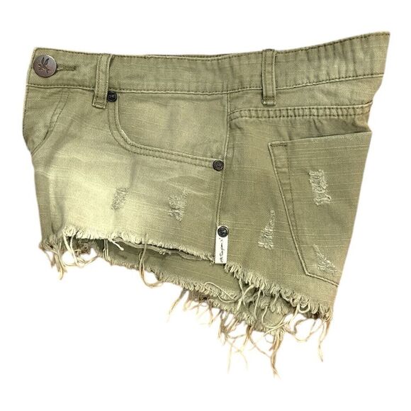 One Teaspoon Khaki Twisted Cuff Button Fly Denim Shorts Size 25 - Picture 4 of 6